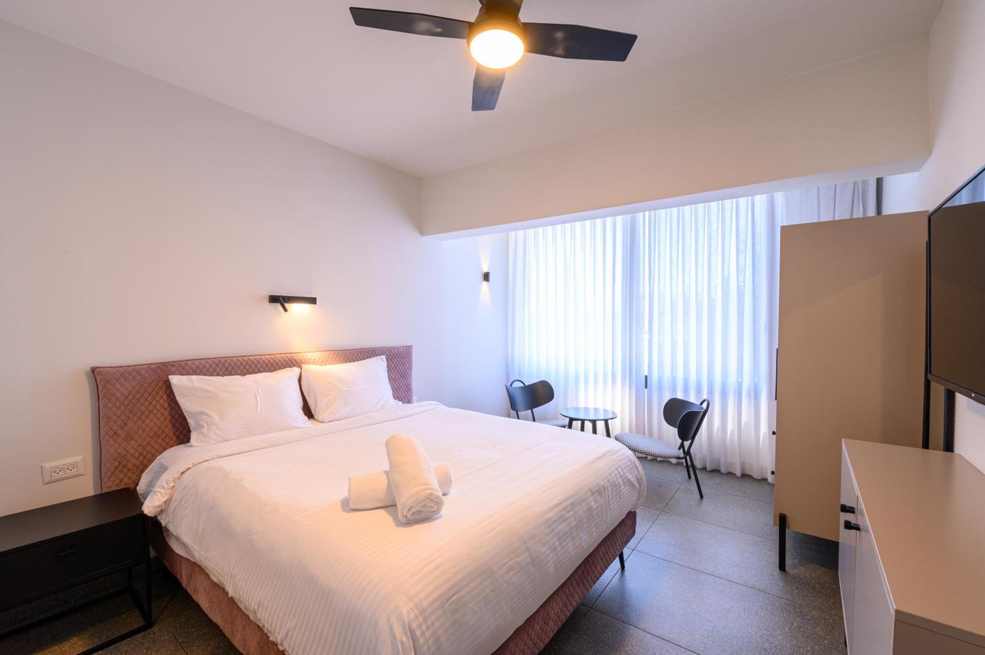 Rokah Luxury Villa At Ramat Hahayal Tel Aviv Buitenkant foto