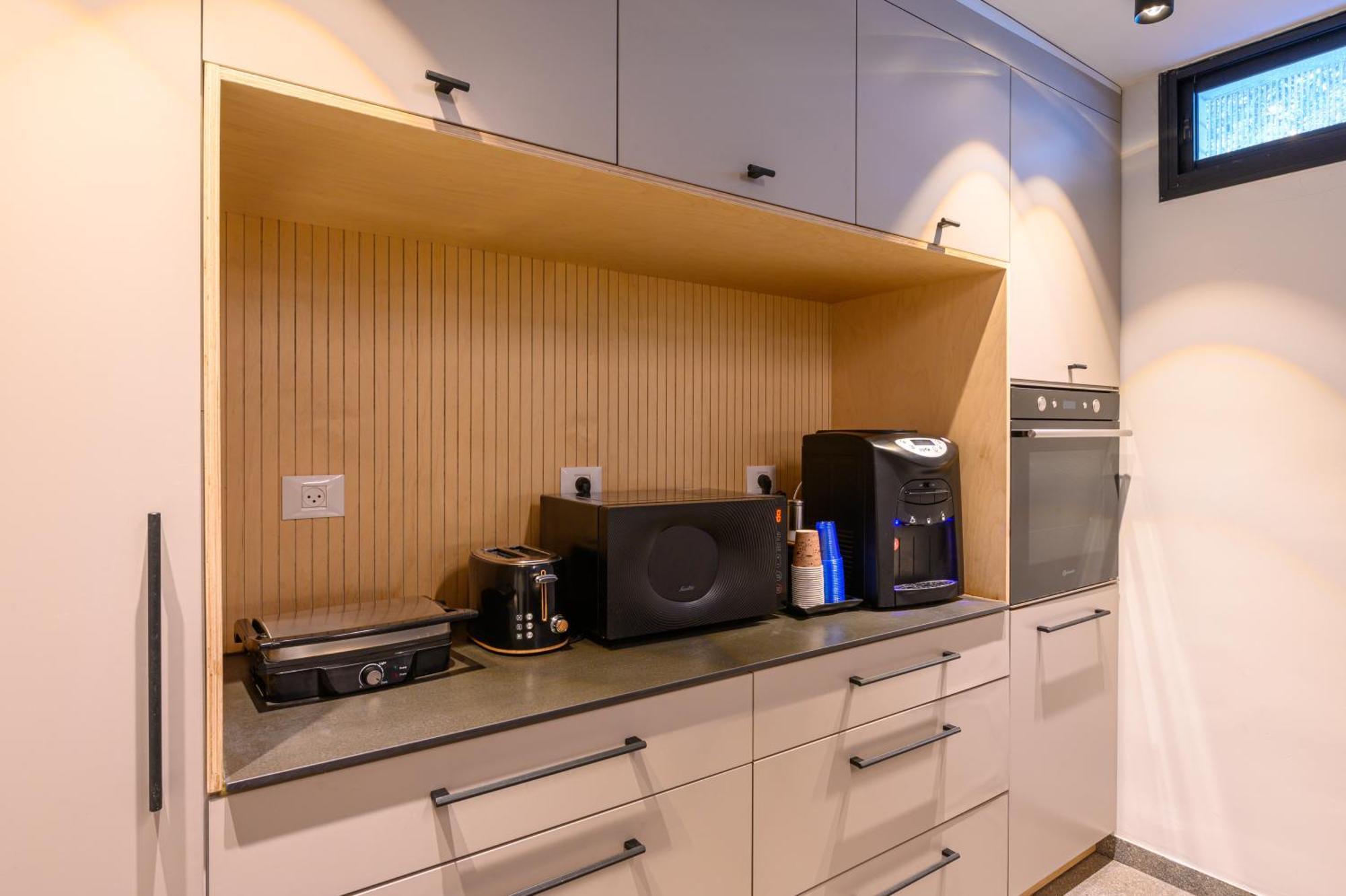 Rokah Luxury Villa At Ramat Hahayal Tel Aviv Buitenkant foto