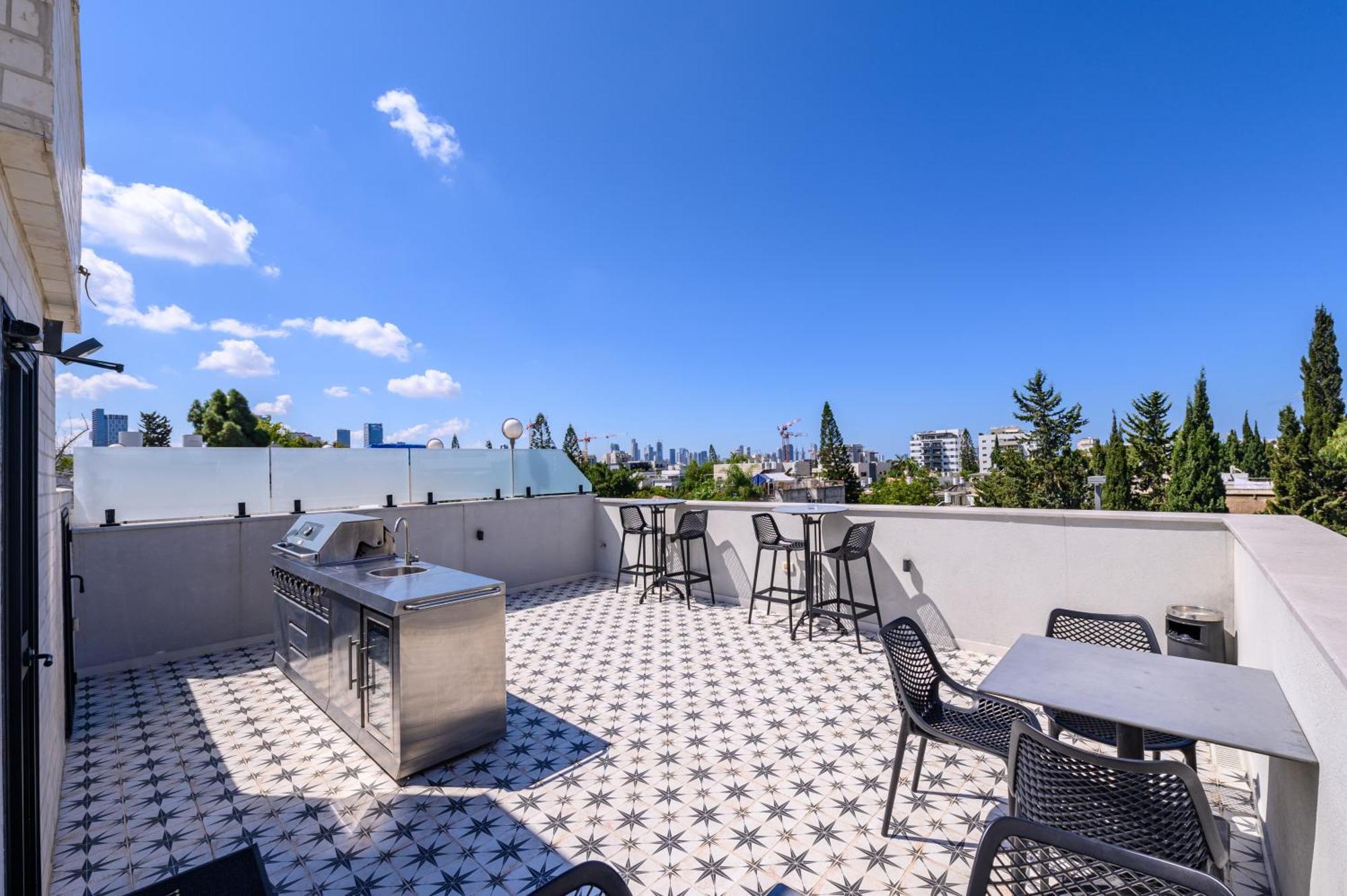 Rokah Luxury Villa At Ramat Hahayal Tel Aviv Buitenkant foto