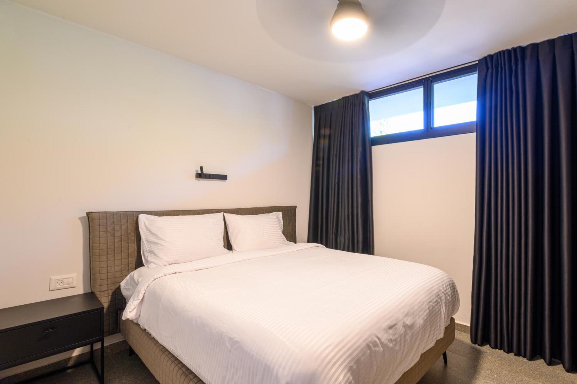 Rokah Luxury Villa At Ramat Hahayal Tel Aviv Kamer foto