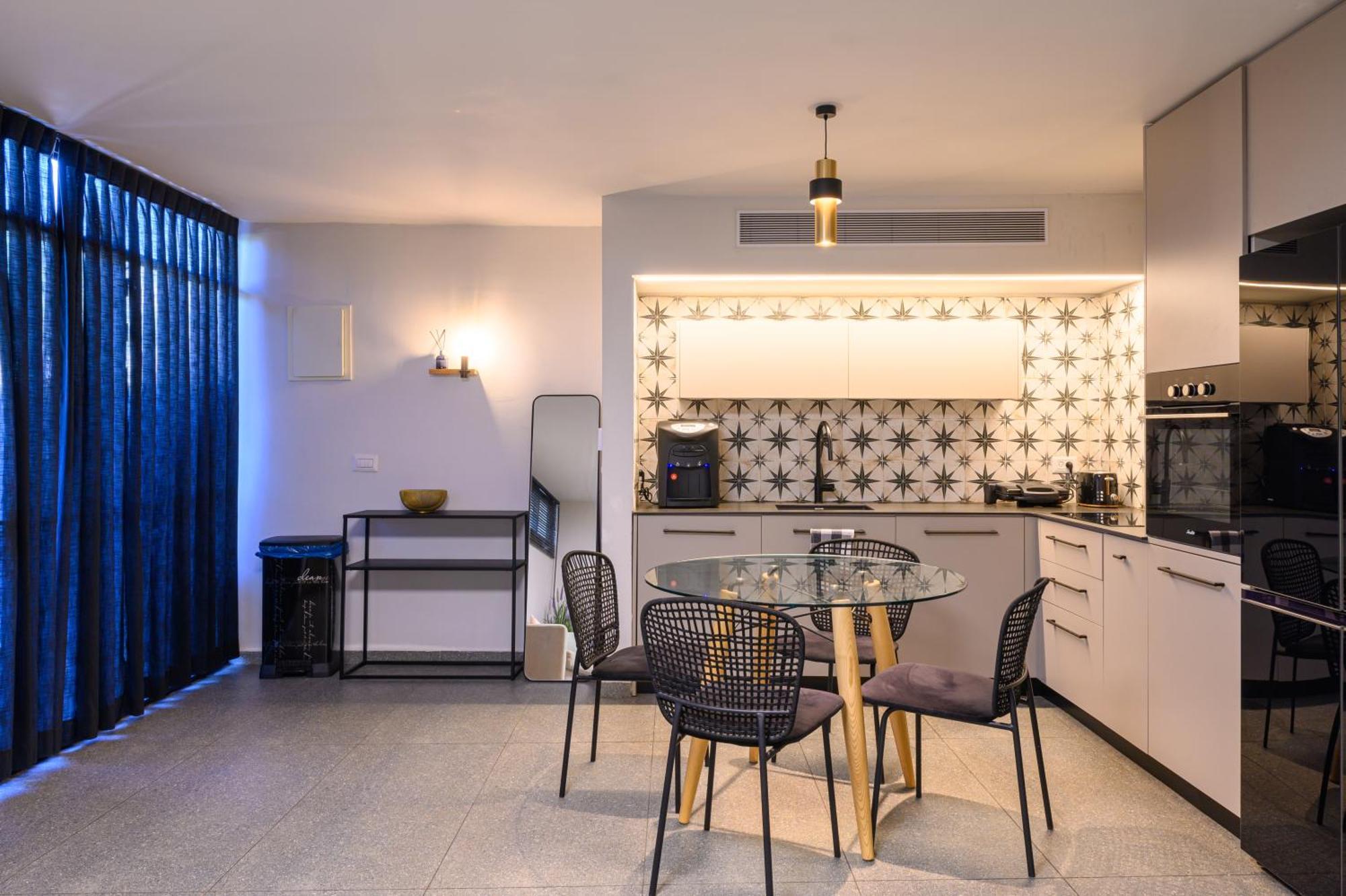 Rokah Luxury Villa At Ramat Hahayal Tel Aviv Kamer foto