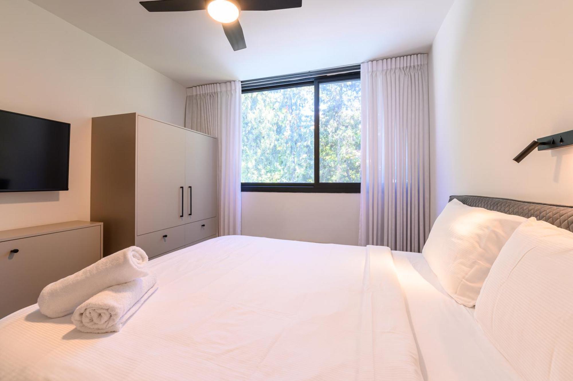 Rokah Luxury Villa At Ramat Hahayal Tel Aviv Kamer foto
